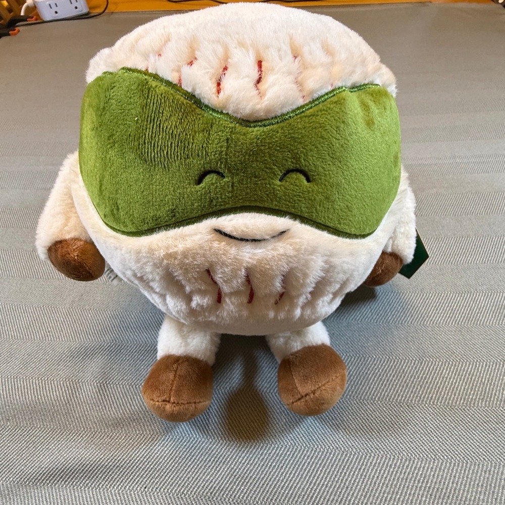 FAO Schwarz Heroes of the Game Baseball Superhero Plush Green Mask Cape 8 inch